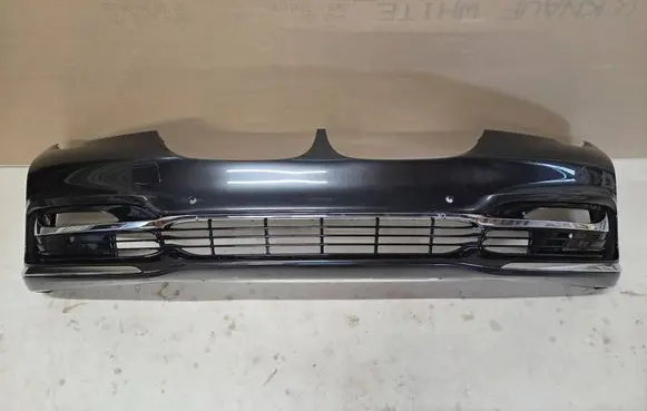 BMW 7 G11 G12 Front bumper 7404724 7409353