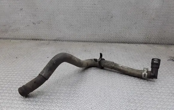 Mazda CX-7 Engine coolant pipe/hose