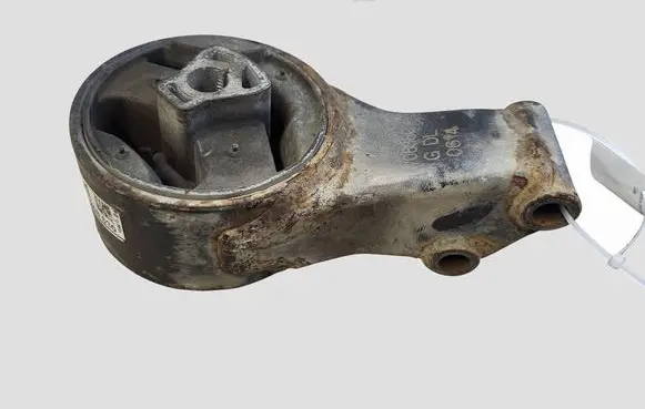 Opel Zafira C Engine mount bracket 13248630