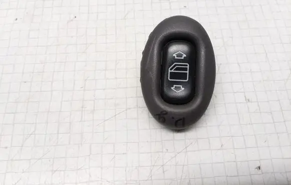 Mercedes-Benz A W168 Electric window control switch 2108208210