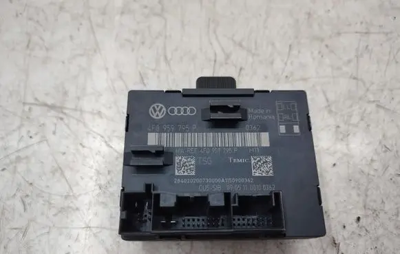 Audi Q7 4L Door control unit/module 4F0959795P