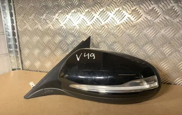 Mercedes-Benz C W205 Front door electric wing mirror A2058101916