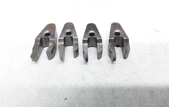Mercedes-Benz E W212 Fuel Injector clamp holder A6510160438