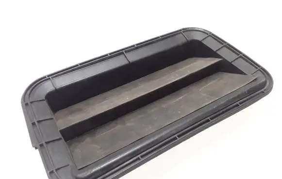 Lexus RX 330 - 350 - 400H Quarter panel pressure vent 6293133020