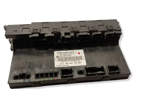 Mercedes-Benz E W211 Comfort/convenience module 2115452201 5DK00804760