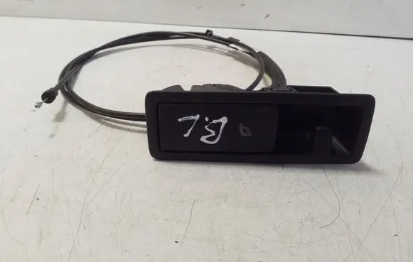 Volkswagen PASSAT B8 Seat back rest control lever/handle 5G0885671F