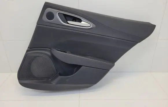 Alfa Romeo Giulia Coupe rear side trim panel 5000015536