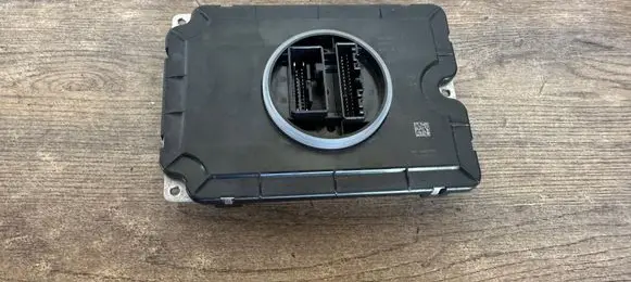 Volvo EX30 LED ballast control module 8892563031