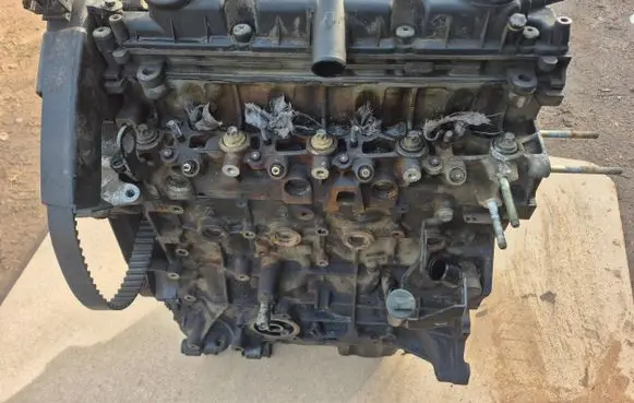 Citroen Xsara Picasso Engine 9630377610 V2025 1802159