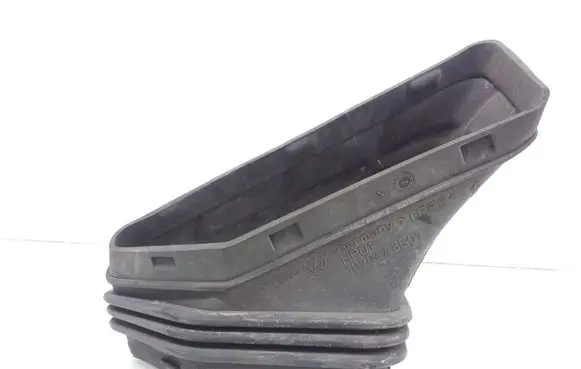 Audi A4 S4 B8 8K Air intake duct part 1020448S01