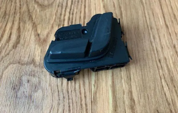 Mercedes-Benz C W204 Seat control switch A2048709010