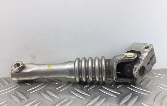 BMW 5 F10 F11 Steering column universal joint 6790490 32306790490