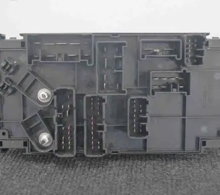Subaru Legacy Fuse box set 82241AG070808084
