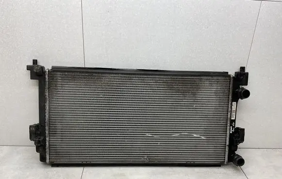 Skoda Octavia Mk3 (5E) Coolant radiator 5Q0121251EC