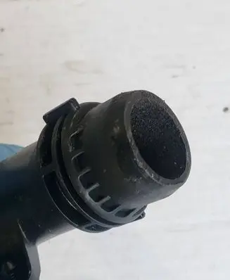 Engine coolant pipe/hose