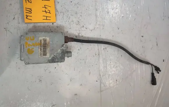 Volkswagen PASSAT B5 Voltage converter inverter DA13DKE 077022220