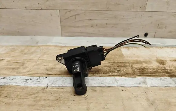 Toyota Auris 150 Mass air flow meter MB1974003021