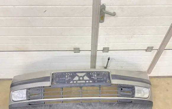 Skoda Octavia Mk2 (1Z) Front bumper 1Z0807221