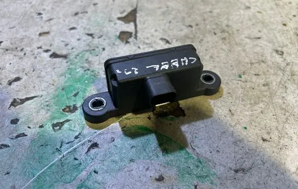 Dodge Challenger ESP acceleration yaw rate sensor P56029549AD T131L12134 25170106893