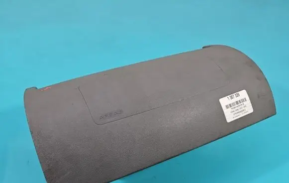 Passenger airbag