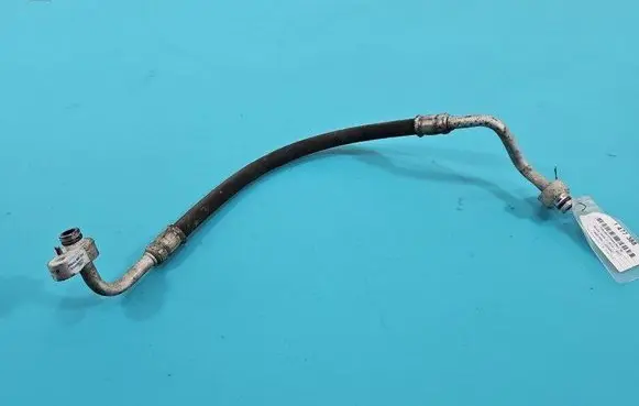 Air conditioning (A/C) pipe/hose