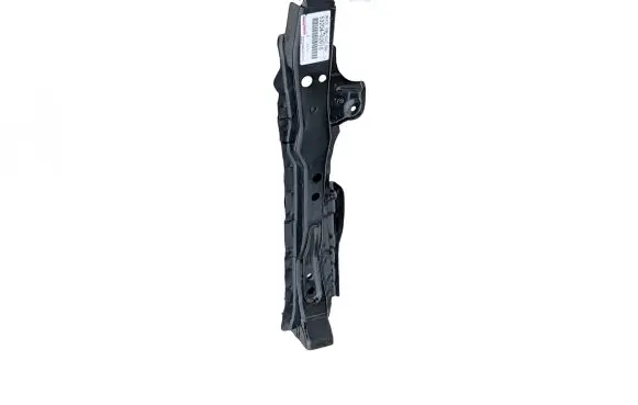 Toyota Verso Radiator support slam panel