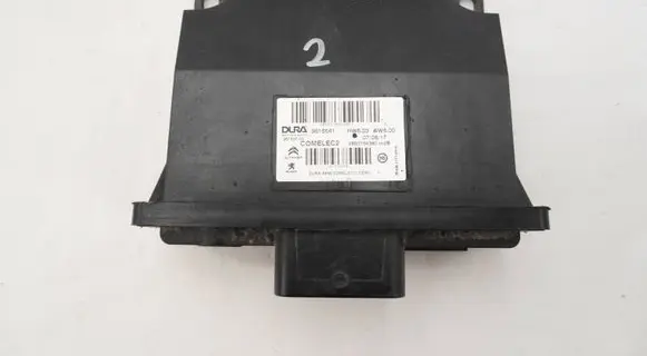 Peugeot 3008 II Gearbox control unit/module 9805164380