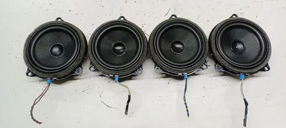 BMW X3 F25 Front door speaker 188200