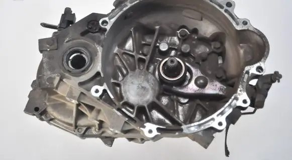 Hyundai i20 (PB PBT) Manual 6 speed gearbox V8M5A
