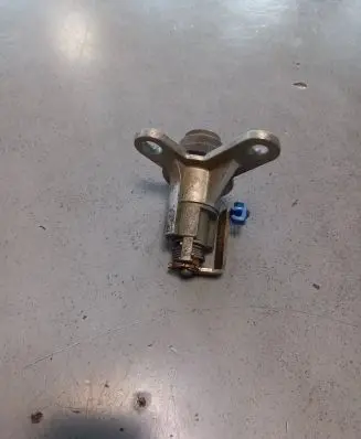 Mitsubishi Colt Tailgate exterior lock 
