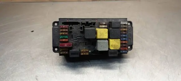Mercedes-Benz CLK A209 C209 Fuse module 2095451001 5DK00848501