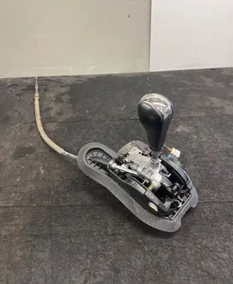 BMW 5 E60 E61 Gear shifter/selector 7560346