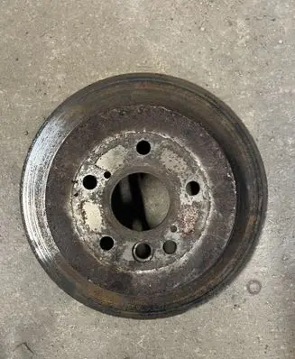 Toyota RAV 4 (XA20) Rear brake disc