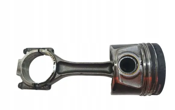 Audi A6 S6 C6 4F Piston with connecting rod