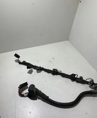 BMW 5 GT F07 Fuel injector wires 759045905 5001806149