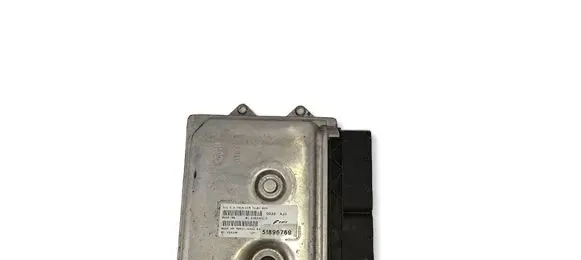 Fiat 500 Engine control unit/module 51896769 BC0103343D