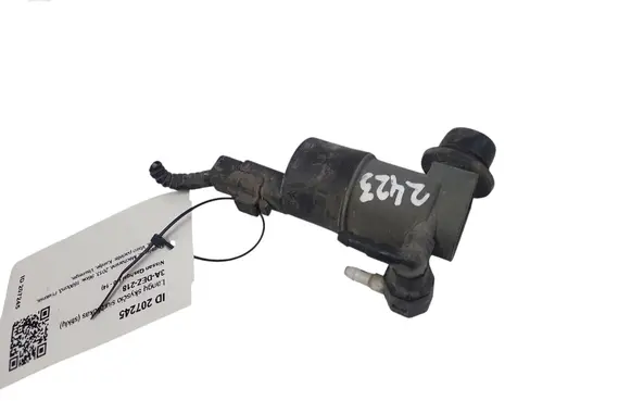 Nissan Qashqai Windscreen/windshield washer pump 9641553880