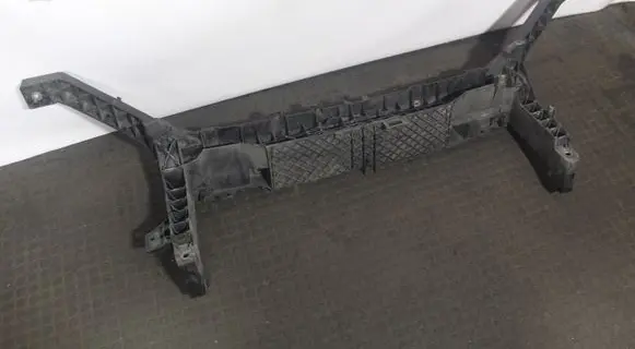 Opel Vivaro Front bumper support beam