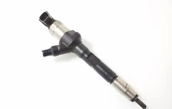 Mazda CX-7 Fuel injector 001008L07192 R2AA 13H50