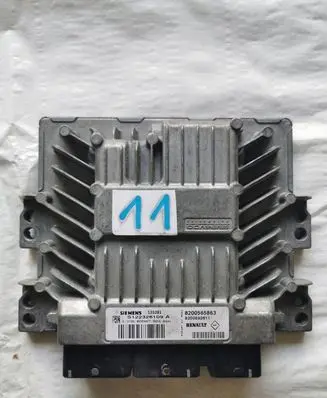 Renault Modus Engine control unit/module 8200592611