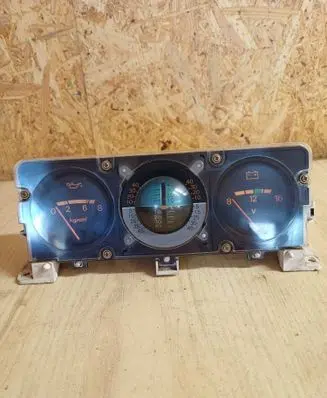 Mitsubishi Montero Screen/display/small screen MB385222