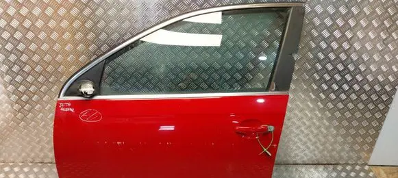 Volkswagen Jetta V Front door S26380234