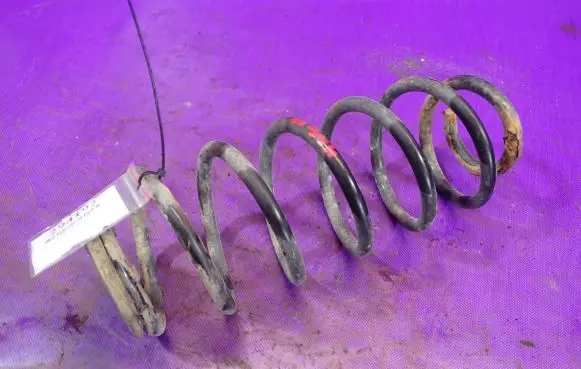 Mitsubishi Colt CZ3 Rear coil spring