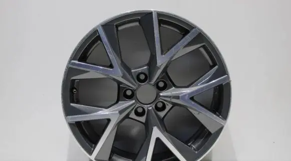 Audi A1 R17 alloy rim 82A601025AA