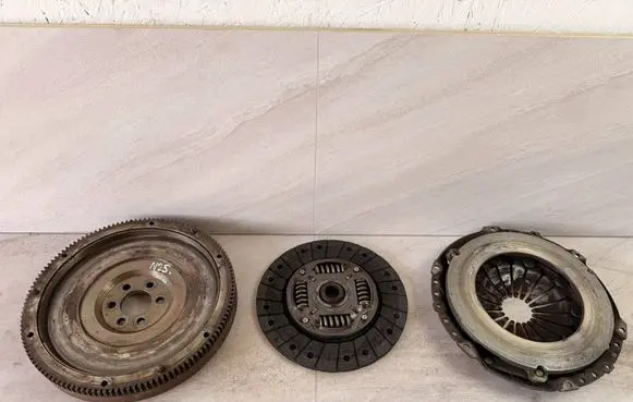 Volkswagen Caddy Clutch set kit ADV183236N ADV183143