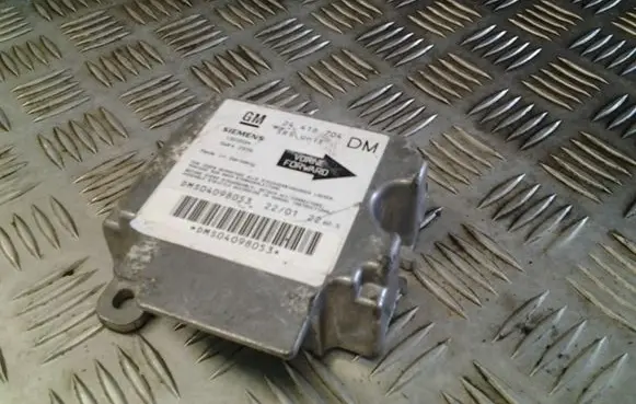 Opel Zafira A Airbag control unit/module 24416704 5WK42978 DMS04098053