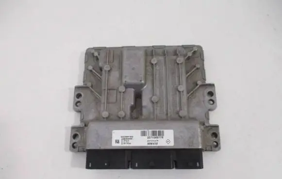 Renault Megane IV Engine control unit/module 237106677R