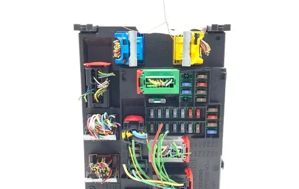 Peugeot 508 Other control units/modules 9664992380