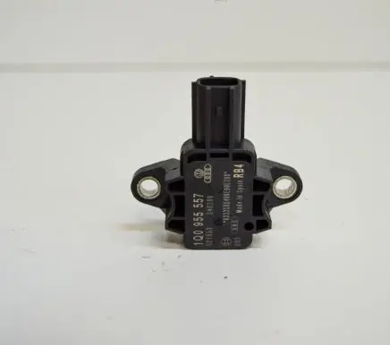 Volkswagen Eos Airbag deployment crash/impact sensor 1Q0955557