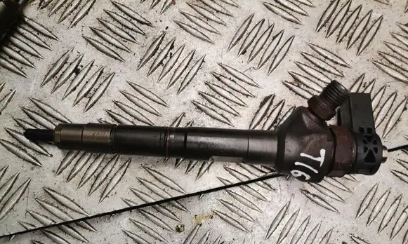 Nissan Qashqai Fuel injector 03L130277J